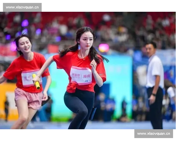 激烈对决美女摔跤赛场展现力量与技巧 谁能笑到最后